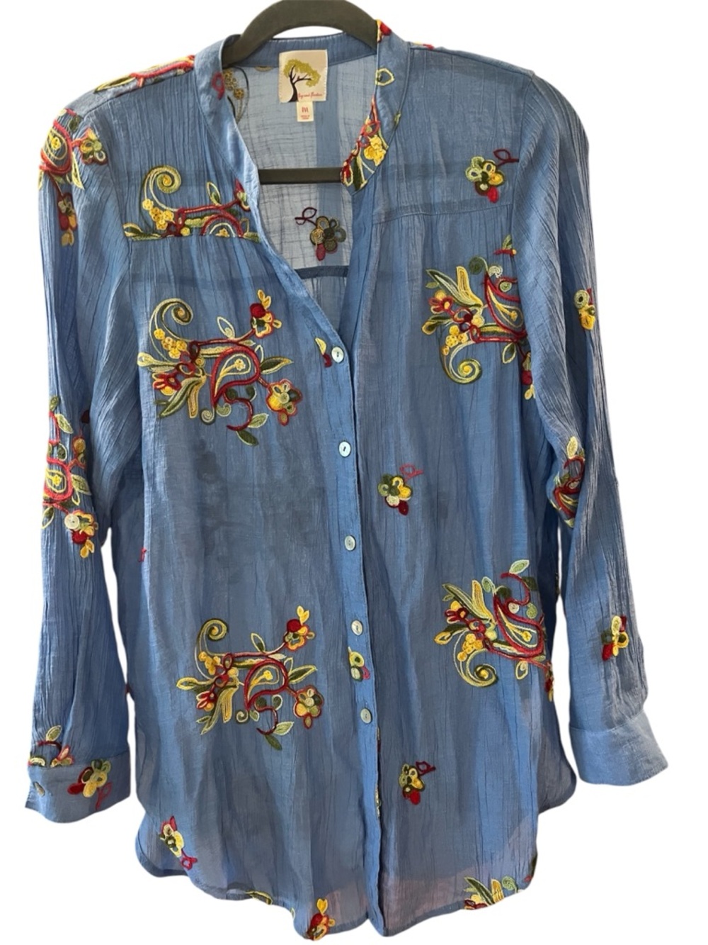ANTHROPOLOGIE Fig and Flower Blue Button-Down Shirt with Floral Embroidery